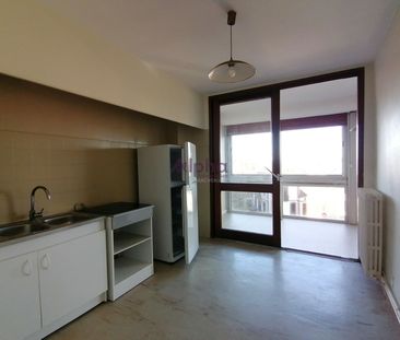 Appartement T2 rénové ASCENSEUR PARKING - Photo 4