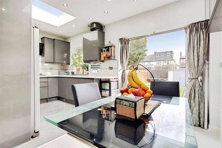 Crofts Road, Harrow, HA1 - Photo 4