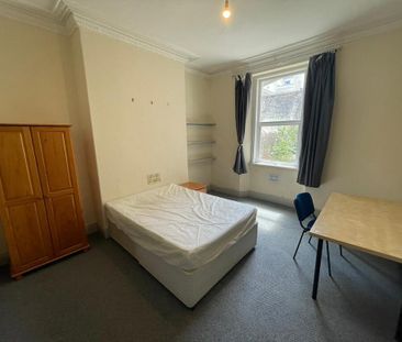 7 bedroom house share to rent - Photo 4