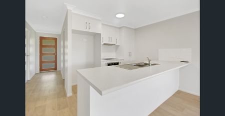 Modern, quiet, and convenient! - Photo 3