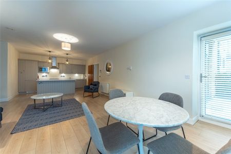 Neptune Apartments - Photo 2