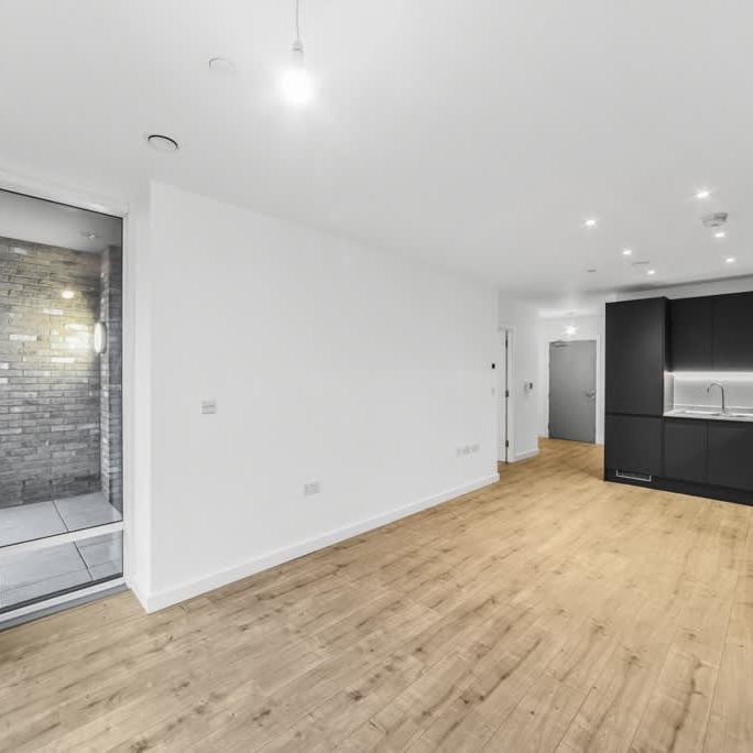 New Kent Road, London SE17 - Photo 1