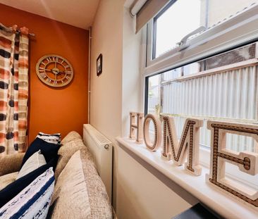 Oxford Road Bedroom 1 - Photo 4