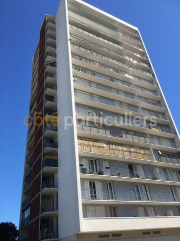 Empalot / Face au Stadium - Appartement de type 2 meublé - Photo 4