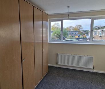 3 bedroom terraced house to rent - Photo 3