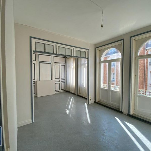 Location Appartement 2 pièces 60m² LILLE 59000 - Photo 1