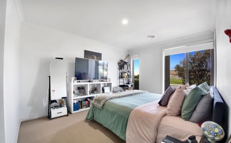 Spacious 4-Bedroom Family Home for Rent in Bonshaw - Photo 5