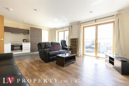 2 bedroom apartment to rent - Photo 2