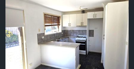 Ideally Located! - Photo 4