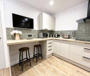 1 bedroom in a house share to rent - Photo 5