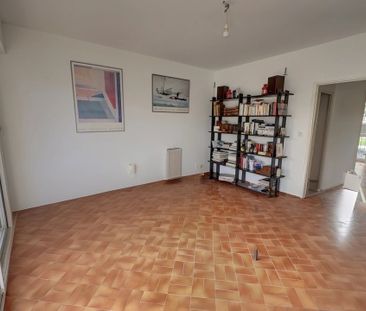 Location Appartement 3 pièces 74m² AIX EN PROVENCE 90ème - Photo 2