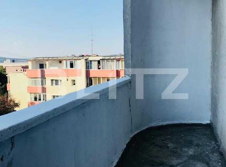 Iti cauti un apartament de inchiriat impreuna cu colegii tai? Ce ai spune de 4 camere, decomandate, 97 mp utili in zona Interservisan? - Photo 4