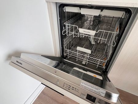 For Lease - 1 Quarrington Lane Unit# 3708, Toronto, Ontario - Photo 5