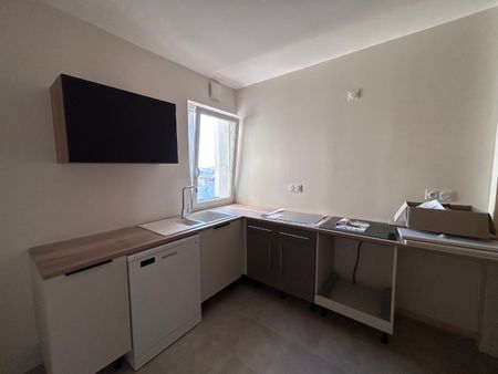 Location Appartement 3 pièces 62m² COGNAC 16100 - Photo 4