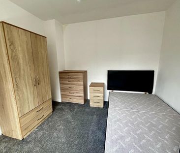 5 bedroom terraced house to rent - Photo 6