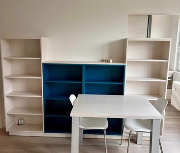 Pronájem bytu 1+kk • 32 m² bez realitkyPejevové, Praha - Modřany - Photo 1