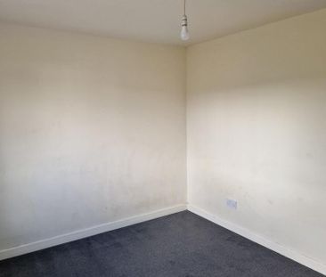 4 bedroom terraced house to rent - Photo 4