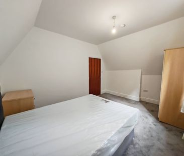1 Bed Flat, Alexandra Road South, M16 - Photo 4
