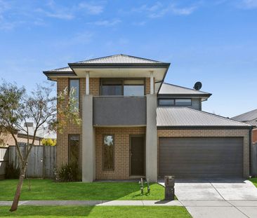 33 Frankland Street, Clyde North, Vic 3978 - Photo 2