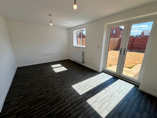 3 bedroom property to rent - Photo 1