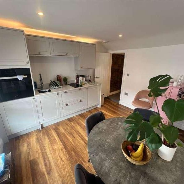 High Street, Chesham, HP5 - Photo 1