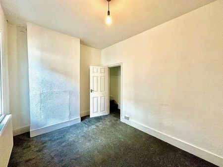 Woodhouse Road, North Finchley, London, N12 - Photo 4