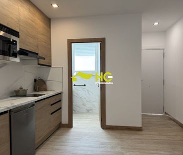 Alquiler Estudio en Urbanización - El Bosque, Villaviciosa De Odón - Photo 3