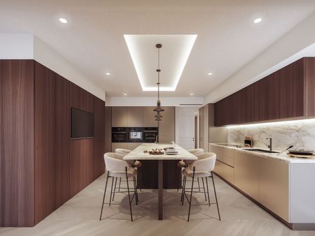 ELEGANTE ATTICO 5.5 LOCALI NEL CUORE DELLA CITTÀ - Foto 3