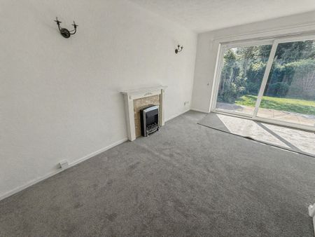Knowsley Drive, Bicton Heath, Shrewsbury, SY3 5DH - Photo 3