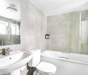 1 Bed Flat, Edgware Road, W2 - Photo 1