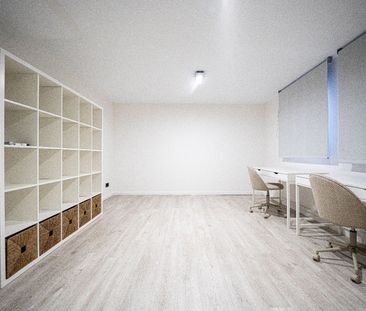 Townhouse in Nueva Andalucía - Photo 1