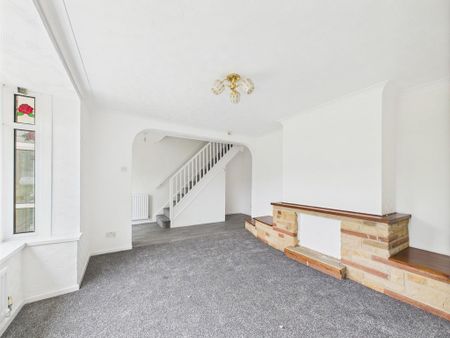 3 bedroom terraced house to rent - Photo 2