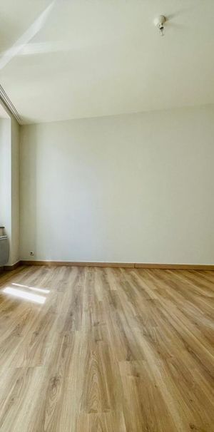 Location Appartement 3 pièces 70m² - Photo 1