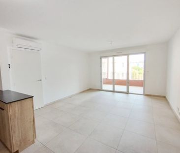 F3 neuf centre Saint Raphaël - Photo 1