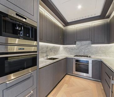 Exceptional two-bedroom apartment within the prestigious Chelsea Barracks development, Belgravia SW1W. - Photo 2