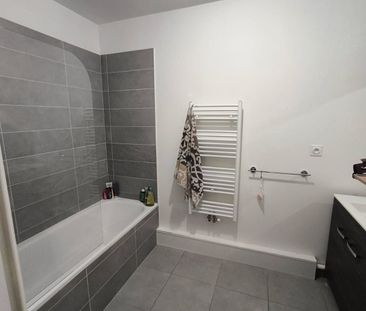 Location Appartement 3 pièce(s) - 60 m² - Photo 2