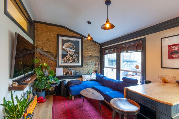 1 Bed Flat, Bateman Street, W1D - Photo 1