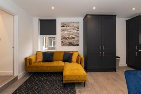 3 bedroom apartment to rent - Photo 2