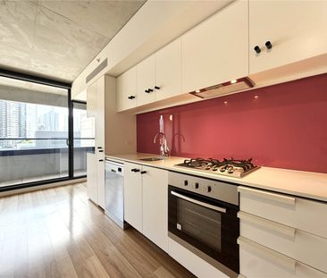 811/152 Sturt Street - Photo 5