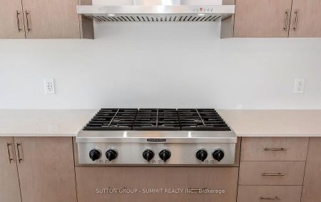 For Lease - 250 Newman Drive, Cambridge, Ontario - Photo 2