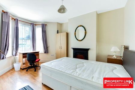 STUDENT ACCOMMODATION, 20 Argyle Terrace, Derry/Londonderry, BT48 0DW - Photo 2