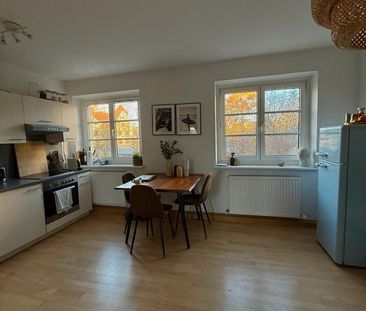 Vollmöblierte 2-Zimmer-Wohnung in Obersendling zur Untermiete - Photo 1
