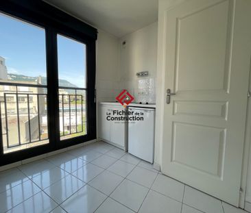 Location Appartement 1 pièce 34m² GRENOBLE 38000 - Photo 2