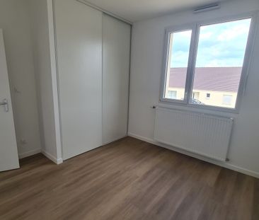 Location Maison 96m² ARDON 45160 - Photo 4