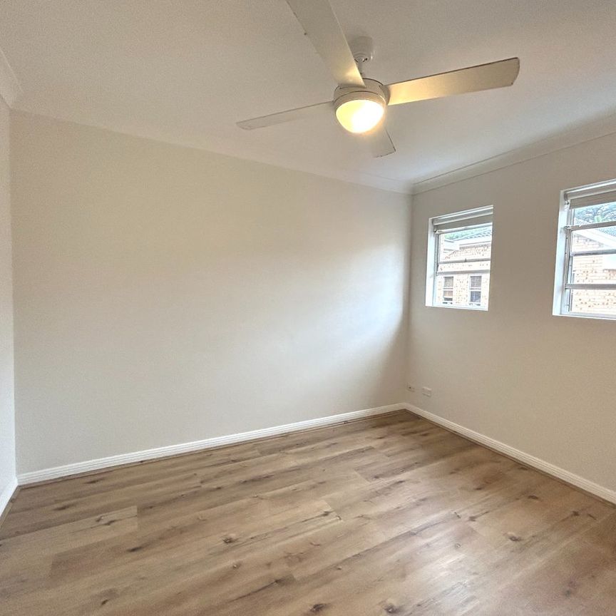 Great town home with timber flooring throughout - Photo 1