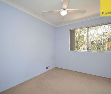 Charming 2-Bedroom Unit for Rent! - Photo 3