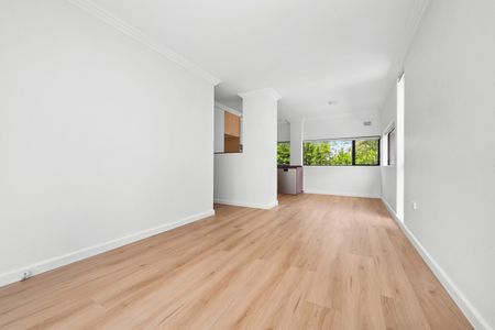 8/70 Raglan Street, Mosman NSW 2088 - Apartment For Rent | Domain - Photo 5