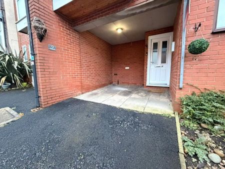 3 bedroom terraced house to rent - Photo 3