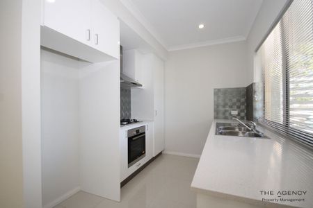 Modern Comfort Meets Convenience in Westminster - Photo 4