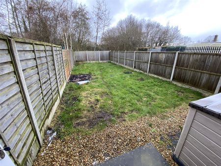 3 Bedroom House To Rent - Photo 5